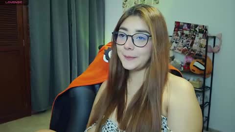 Snapshot of lilith_cruzz chatting on March 7, 2026, 5:04 am Lilith online show from March 7, 2026, 5:04 am