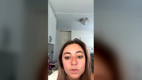 Snapshot of lilith_luv444 chatting on April 20, 2026, 4:32 pm lilith_luv444 online show from April 20, 2026, 4:32 pm