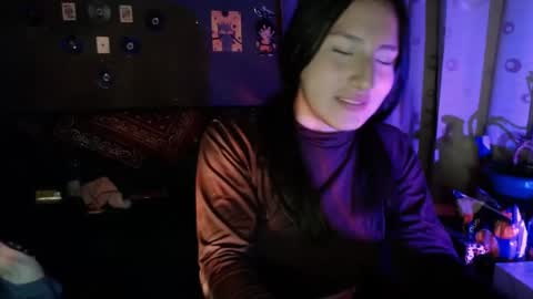 Snapshot of lilith_nox chatting on October 5, 2025, 4:33 am Lilith Nox online show from October 5, 2025, 4:33 am