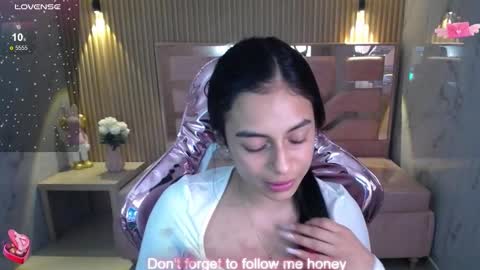 Snapshot of lilith_petit_sub chatting on February 11, 2025, 8:20 pm Lilith online show from February 11, 2025, 8:20 pm