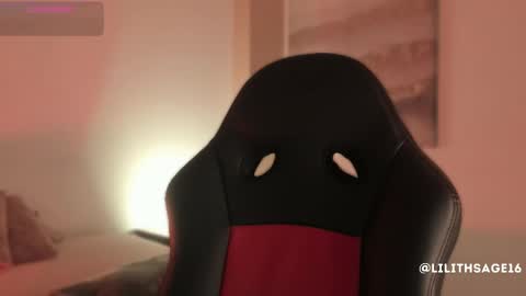 lilith_sage_ online show from November 22, 2025, 11:42 am