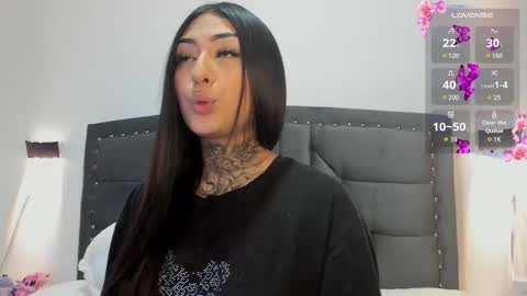 lilith_thompson online show from October 12, 2025, 5:06 am