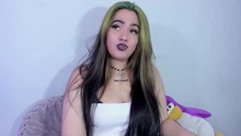 Snapshot of lilith_zenith20 chatting on November 22, 2025, 4:55 am Lilith online show from November 22, 2025, 4:55 am