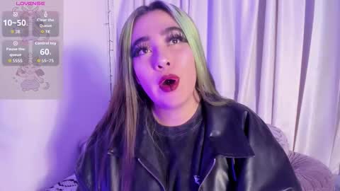 Snapshot of lilith_zenith20 chatting on February 2, 2026, 4:22 am Lilith online show from February 2, 2026, 4:22 am