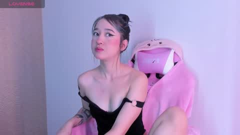 Lilith online show from February 5, 2025, 8:04 pm