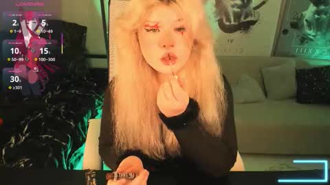 LilithNelson online show from October 23, 2025, 8:40 pm