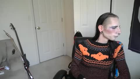 Snapshot of lilithqueen13 chatting on September 11, 2025, 5:46 pm lilithqueen13 online show from September 11, 2025, 5:46 pm