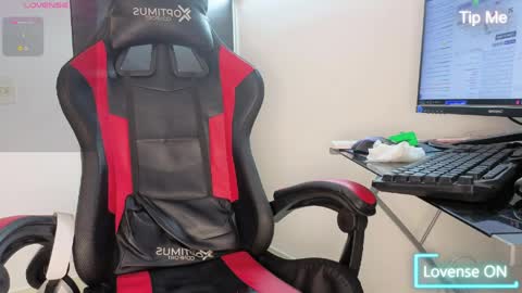 Snapshot of lilithsinclear chatting on March 31, 2026, 2:28 pm lilith online show from March 31, 2026, 2:28 pm