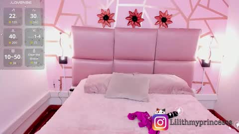 Snapshot of lilithsoul_ chatting on September 17, 2025, 11:34 am IGlilithmyprincesss online show from September 17, 2025, 11:34 am