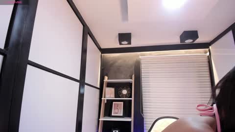 Snapshot of lilithteeen chatting on February 6, 2025, 7:56 am Lilith online show from February 6, 2025, 7:56 am