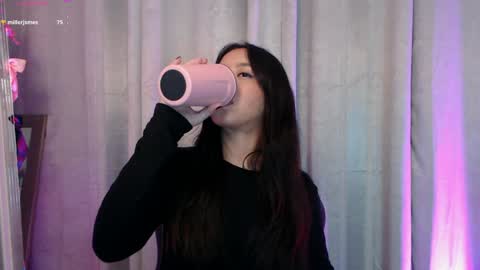 Maria online show from December 2, 2024, 4:20 am