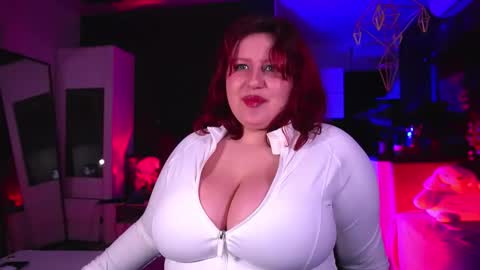 Snapshot of liliya_moon chatting on January 15, 2026, 4:50 am Liliya moon online show from January 15, 2026, 4:50 am