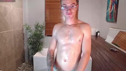 Lil James online show from November 24, 2025, 8:08 pm