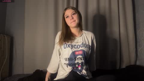 Snapshot of lilkaryne chatting on February 15, 2026, 2:36 pm Karyn online show from February 15, 2026, 2:36 pm