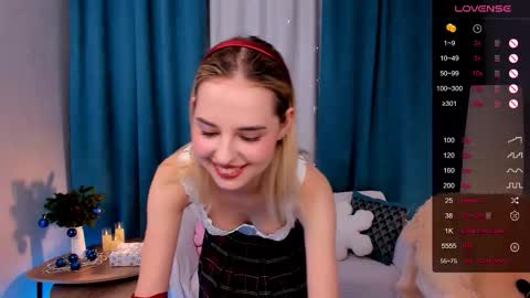 Lillian online show from December 18, 2025, 12:00 pm
