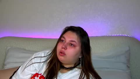 LillianHaig online show from October 16, 2025, 7:04 pm