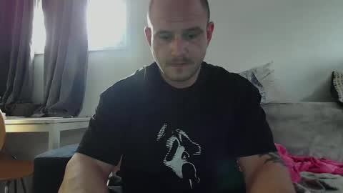 Snapshot of lillithodin131 chatting on March 17, 2026, 5:49 pm lillithodin131 online show from March 17, 2026, 5:49 pm