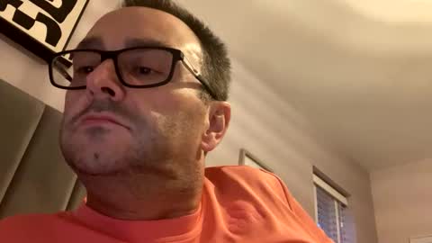 lills16 online show from November 28, 2025, 4:20 pm