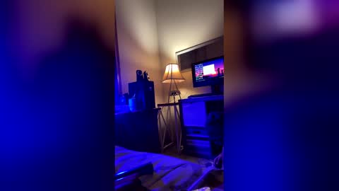 lillshaty online show from December 17, 2025, 3:34 am