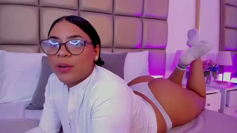 Snapshot of lilly_williamss chatting on March 21, 2026, 3:55 am Lilly online show from March 21, 2026, 3:55 am