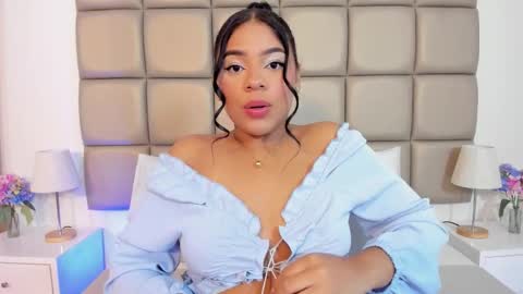 Snapshot of lilly_williamss chatting on March 26, 2026, 3:23 am Lilly online show from March 26, 2026, 3:23 am