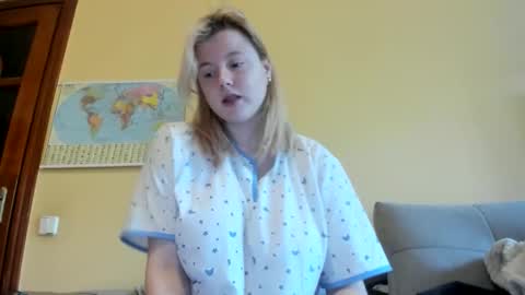 Lilly Depp online show from October 23, 2025, 10:14 am