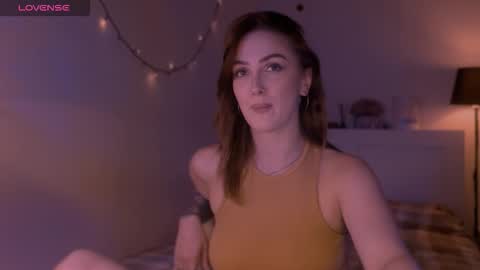 Snapshot of lillyfarey chatting on September 24, 2025, 4:54 pm LillyFarey online show from September 24, 2025, 4:54 pm