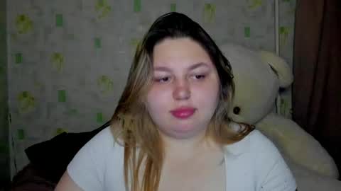Snapshot of lillyhaigh chatting on May 19, 2026, 7:09 pm lillyhaigh online show from May 19, 2026, 7:09 pm