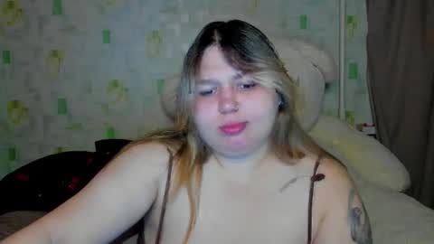 Snapshot of lillyhaigh chatting on May 28, 2026, 7:22 pm lillyhaigh online show from May 28, 2026, 7:22 pm