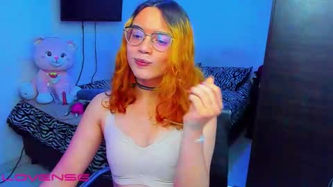 Lilly3 online show from November 11, 2025, 1:38 am