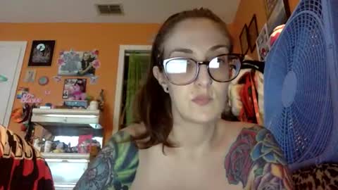 hi guys im back on here 3 online show from November 20, 2025, 8:30 pm