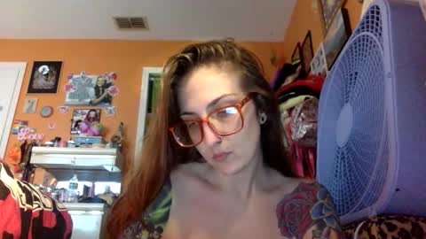 hi guys im back on here 3 online show from February 9, 2026, 9:19 pm