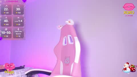 Snapshot of lillypalmer chatting on December 22, 2025, 1:19 pm Lilly online show from December 22, 2025, 1:19 pm