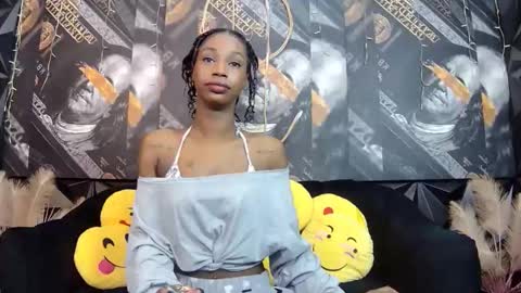 Snapshot of lilmissbaddiexxx chatting on February 22, 2026, 6:06 pm lilmissbaddiexxx online show from February 22, 2026, 6:06 pm