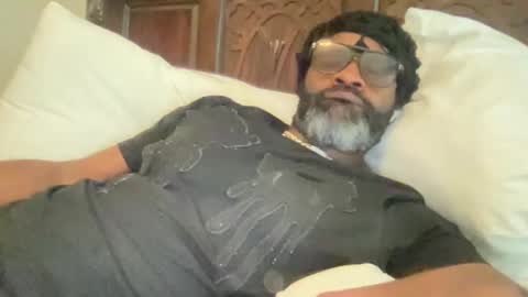 lilnasty100 online show from December 14, 2025, 1:27 pm