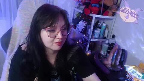 Lilo  online show from March 6, 2025, 3:35 am