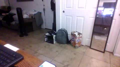 lilpackage69 online show from November 26, 2025, 4:46 am