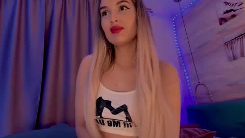 Snapshot of lilraif chatting on October 25, 2025, 2:02 pm Lil online show from October 25, 2025, 2:02 pm