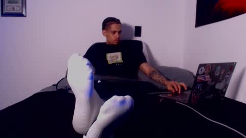  ONLYFANS   online show from October 25, 2025, 4:42 am