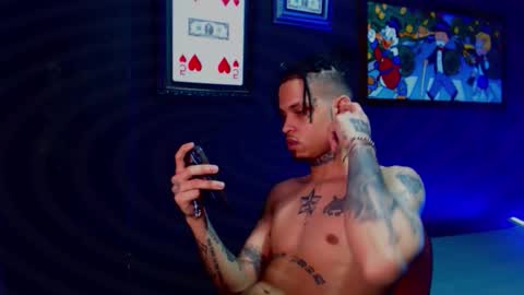 Snapshot of lilray99 chatting on February 16, 2026, 9:44 pm ONLYFANS online show from February 16, 2026, 9:44 pm