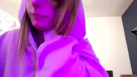 Snapshot of lilsirens11ut chatting on December 13, 2025, 8:36 pm lilsirens11ut online show from December 13, 2025, 8:36 pm