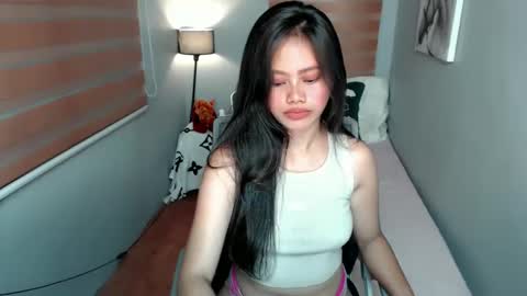 Snapshot of lilsweet_marie chatting on December 16, 2024, 9:35 am Lilsweet marie online show from December 16, 2024, 9:35 am