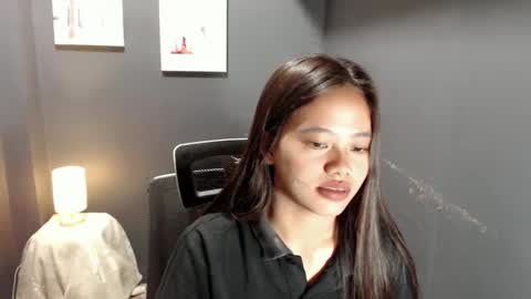 Snapshot of lilsweet_marie chatting on February 25, 2025, 11:33 pm Lilsweet marie online show from February 25, 2025, 11:33 pm