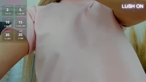 Snapshot of liludavis chatting on March 6, 2025, 3:46 am Lilu online show from March 6, 2025, 3:46 am