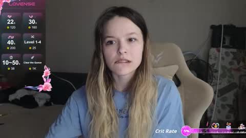 lily_and_jake online show from November 24, 2025, 7:08 am