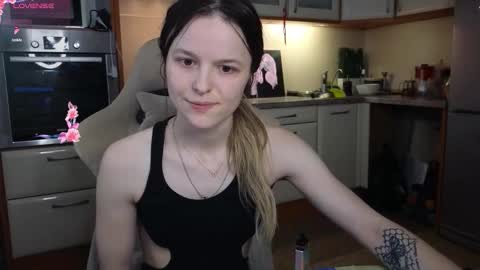 Snapshot of lily_and_jake chatting on March 5, 2026, 9:49 am lily_and_jake online show from March 5, 2026, 9:49 am