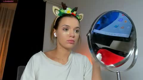 Snapshot of lily_dallass chatting on January 10, 2026, 9:55 am lily_dallass online show from January 10, 2026, 9:55 am