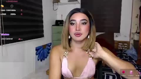 Lily Darling online show from October 12, 2025, 2:38 pm