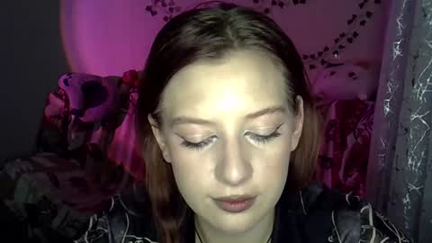 lily_ember online show from December 1, 2025, 6:24 pm