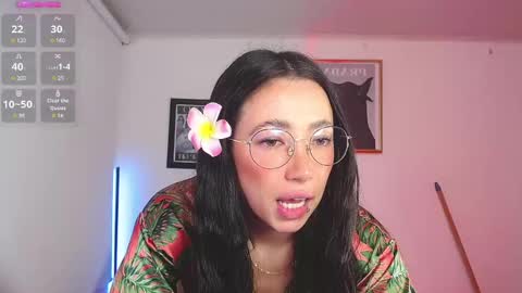 Snapshot of lily_evans_ chatting on February 20, 2025, 2:29 am just lily online show from February 20, 2025, 2:29 am